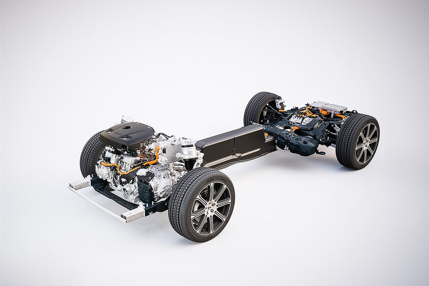 Экстаз электродвигателя и ДВС. Тест-драйв плагин-гибрида Volvo XC60 Recharge (2021) — Технологии. 2