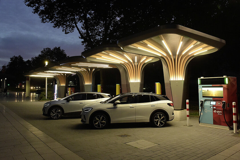 Станция быстрой зарядки Volkswagen с накопительной батареей может заряжать сразу два автомобиля
