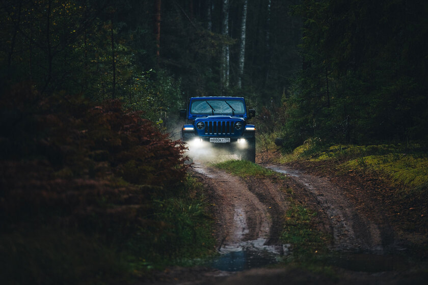 Самый. Настоящий. Джип! Проехал 2 000 км на Jeep Wrangler Rubicon (2018) и делюсь впечатлениями — Опыт вождения. 5