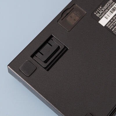 «Невидимые» клавиши и 65% от полноформатной клавиатуры. Обзор Razer BlackWidow V3 Mini — Внешний вид и удобство. 3