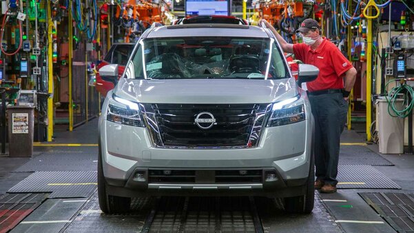 Nissan Pathfinder вернётся в Россию спустя пять лет: его уже начали собирать в США