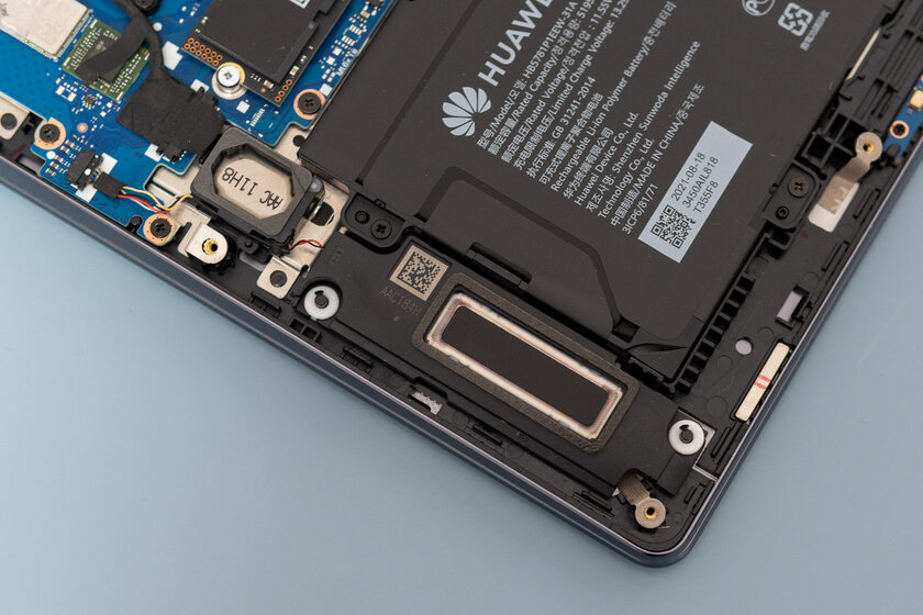 Huawei в очередной раз поднимает планку ультрабуков. Обзор MateBook 14s — Аудиосистема с 4 динамиками. 1