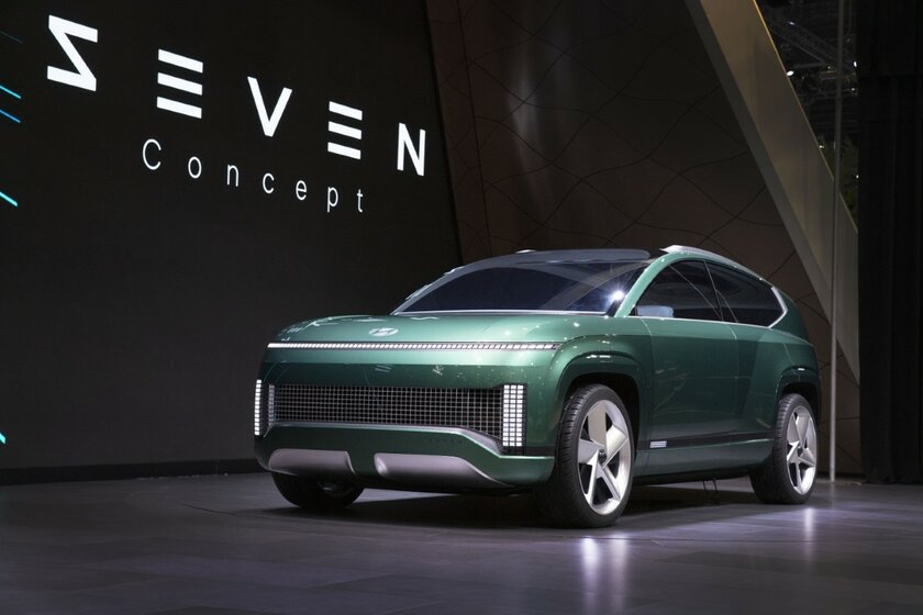 Внедорожник из будущего: Hyundai представила концепт электрокара без руля