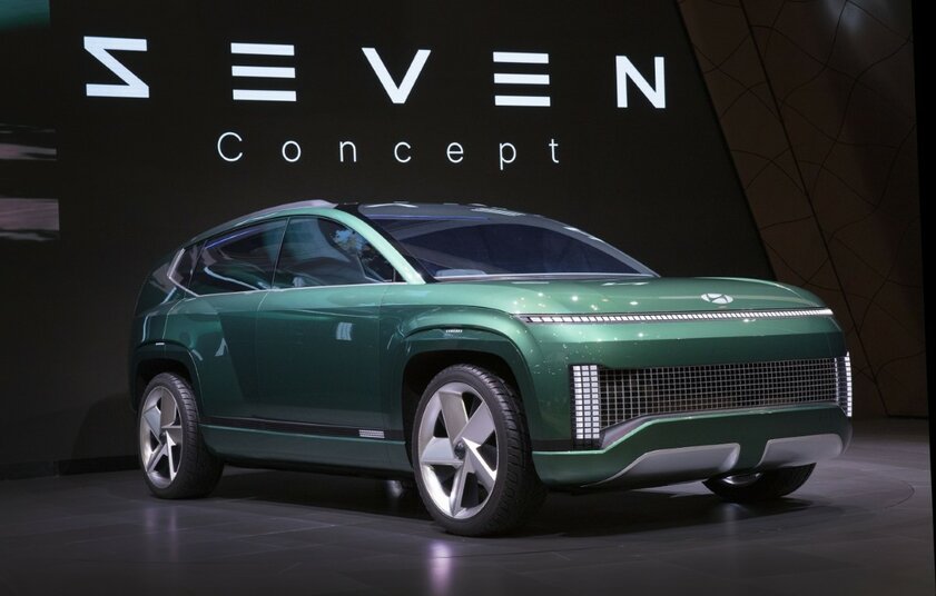 Внедорожник из будущего: Hyundai представила концепт электрокара без руля
