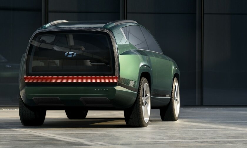 Внедорожник из будущего: Hyundai представила концепт электрокара без руля