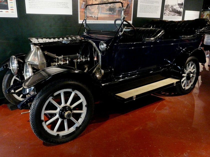 Как выглядели первые автомобили брендов, сейчас возглавляющих индустрию (смешно) — Chevrolet Series C Classic Six (1913). 1