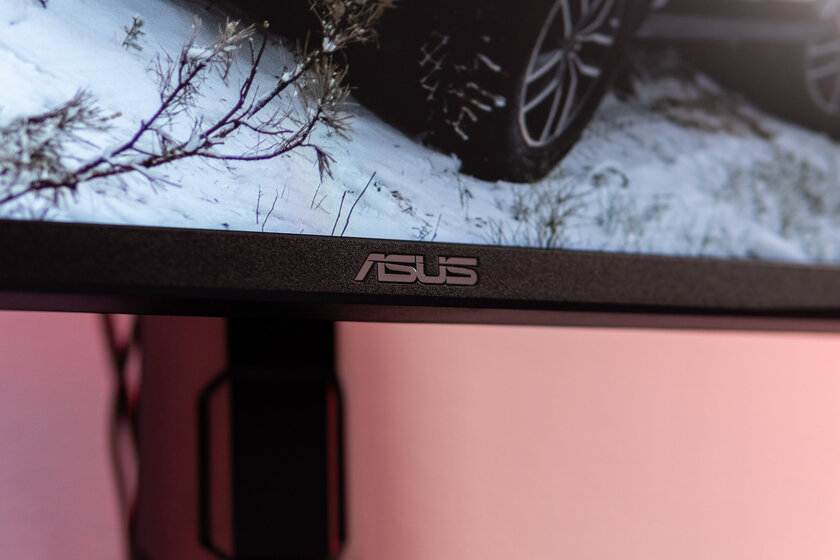 Когда игровой монитор удобен в повседневности. Обзор ASUS TUF Gaming VG28U — Дисплей и звук. 15