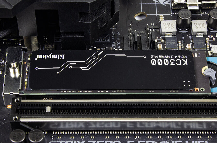 Обзор SSD Kingston KC3000 512 Гбайт: отличный накопитель с одним недостатком — Отзыв. 1
