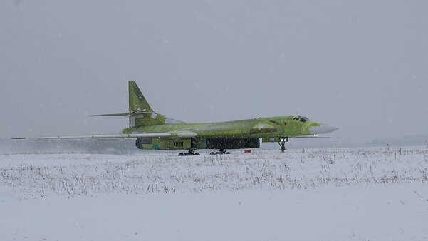 Фотосет дня: новый бомбардировщик Ту-160М совершил первый полёт