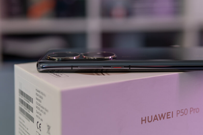 Huawei сильно изменились. Тестирую их лучший смартфон P50 Pro — Внешний вид. 3