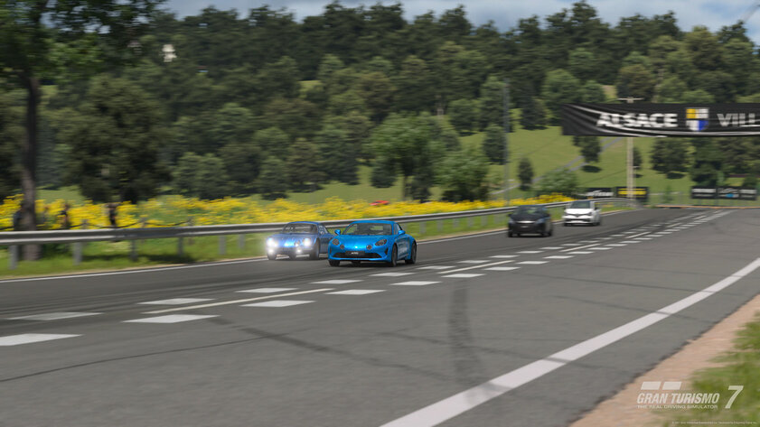 Праздник автомобильной культуры. Обзор Gran Turismo 7