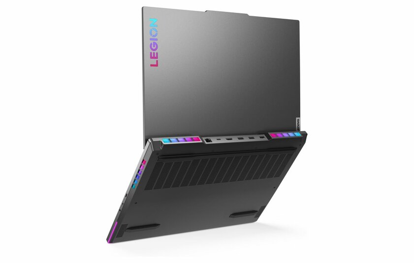 Lenovo представила флагманский ноутбук для геймеров: с DDR5, RGB и Ryzen 6000