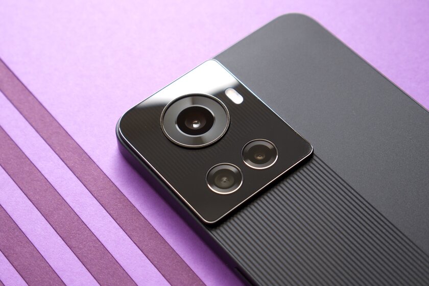 Обзор OnePlus 10R: отличный корпус, но ужасные камера и система — Дизайн. 1