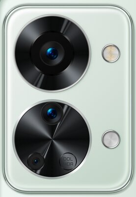 OnePlus представила Nord 2T с камерой-обманкой. Присмотритесь внимательно