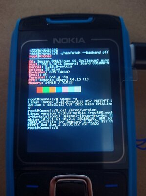 Энтузиаст сделал из кнопочной звонилки Nokia карманный компьютер на Linux