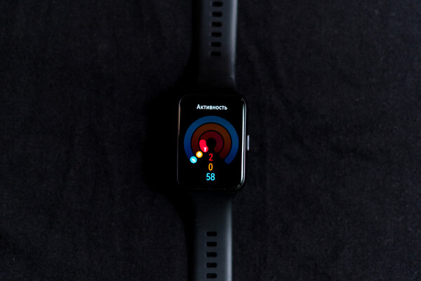 Лучшее от фитнес-браслетов и умных часов. Обзор Huawei Watch Fit 2 — Интерфейс. 12