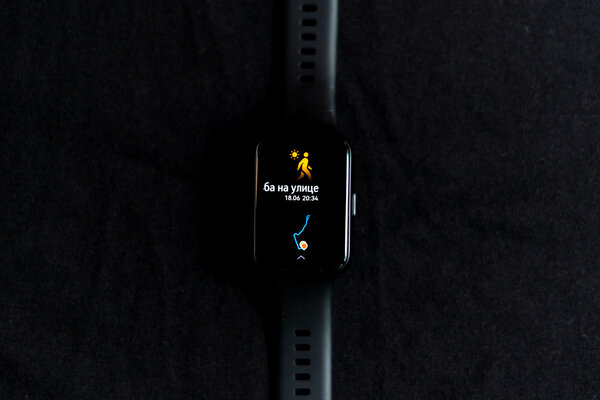 Лучшее от фитнес-браслетов и умных часов. Обзор Huawei Watch Fit 2 — Все для автономного занятия спортом. 2