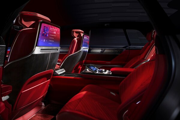 Представлен электрокар Cadillac Celestiq — роскошный седан стоимостью 300 тыс. долларов