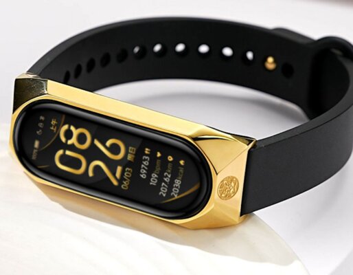 В Китае появилась специальная версия Mi Band 6. Она в 10 раз дороже оригинала