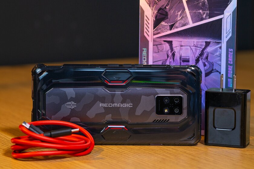 Идеальный геймерский смартфон с ужасными камерами: обзор Nubia Red Magic 7S Pro