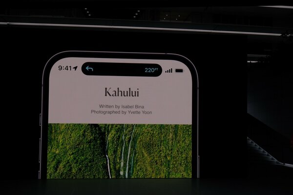 Apple обставила хейтеров: iPhone 14 Pro получили интерактивный вырез в экране