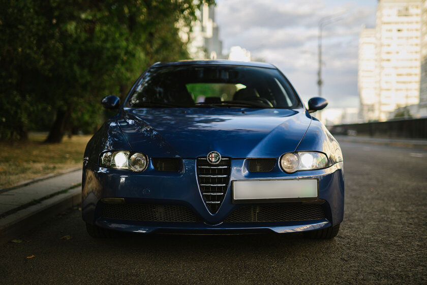 Italian from Japan in Russia.  What is it like to own an Alfa Romeo 147 GTA now?