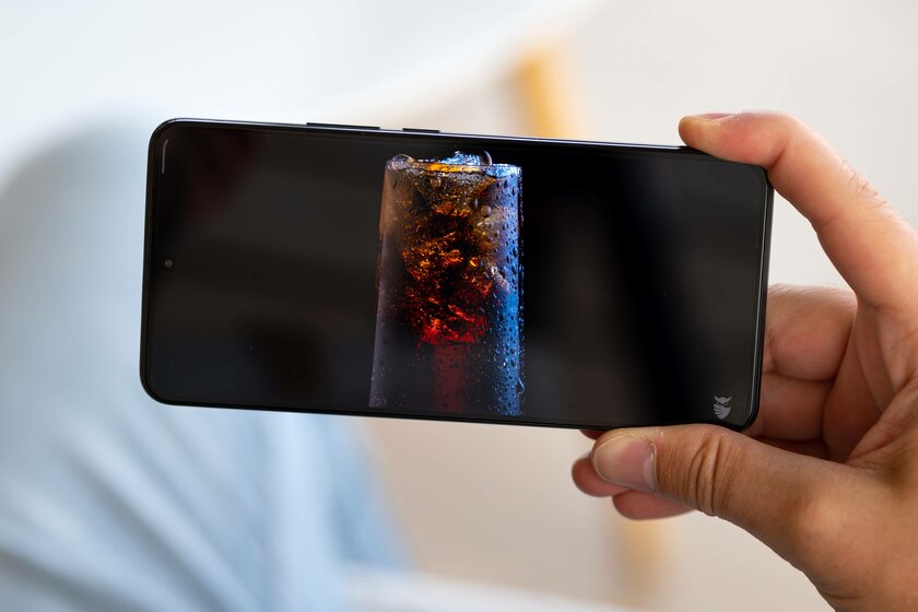 Обзор Xiaomi 12T Pro: камера на 200 Мп удивляет, но нужна ли она? — Дисплей. 1