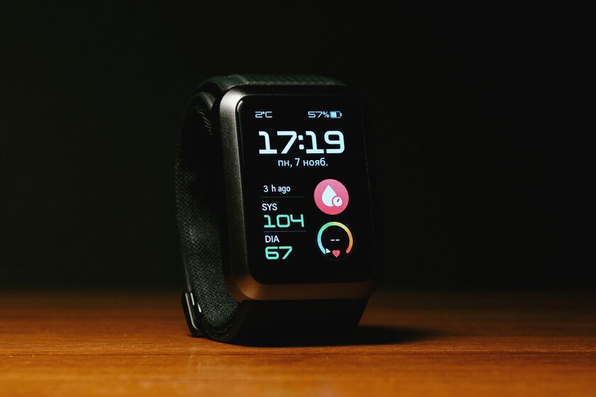 Обзор Huawei Watch D: эти часы умеют измерять артериальное давление — Внешний вид и эргономика. 2