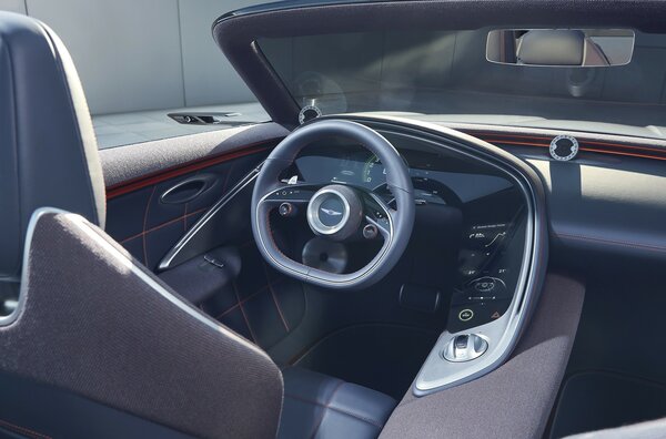 Genesis показал электрокабриолет X Convertible — концепт, который никогда не станет серийным