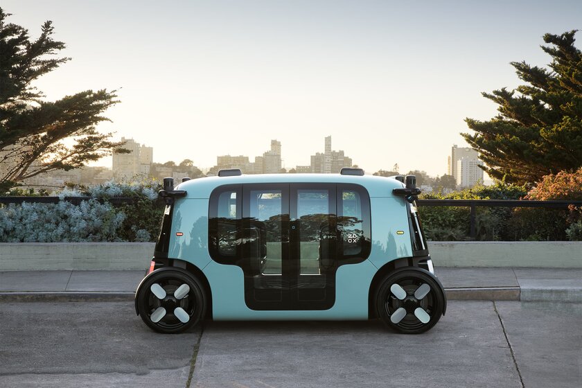 Беспилотный автомобиль Amazon уже ездит по дорогам общего пользования: у него нет руля и педалей
