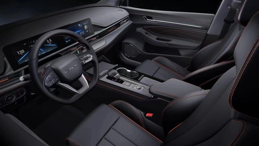 Chery представила премиальный седан Arrizo 5 GT 2023: с автопилотом и 20-дюймовым дисплеем