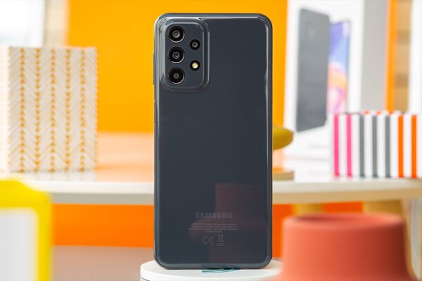 Рейтинг лучших смартфонов до 15 000 рублей: какой купить в апреле 2023 — 3. Samsung Galaxy A23 (4/64 ГБ). 2