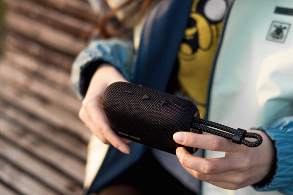 Обзор HONOR CHOICE Portable Bluetooth Speaker — приятное пополнение в экосистеме — Что снаружи. 2