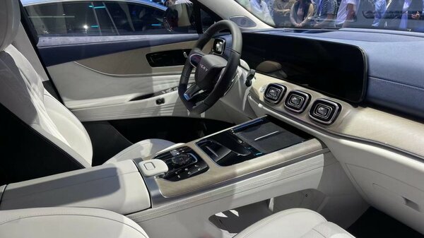 Chery представила гибридный Tiggo 9 с общим запасом хода 1400 км