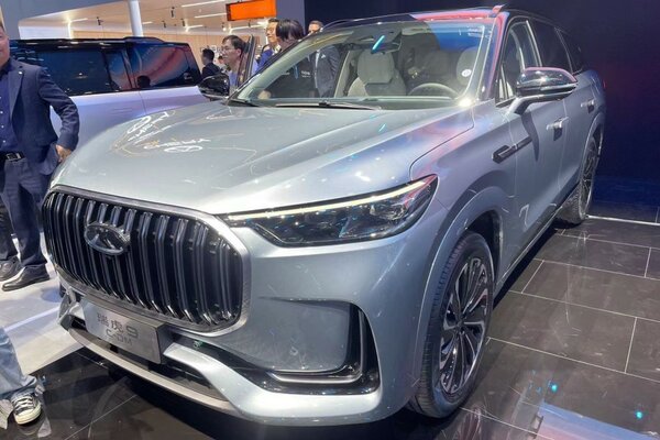 Chery представила гибридный Tiggo 9 с общим запасом хода 1400 км