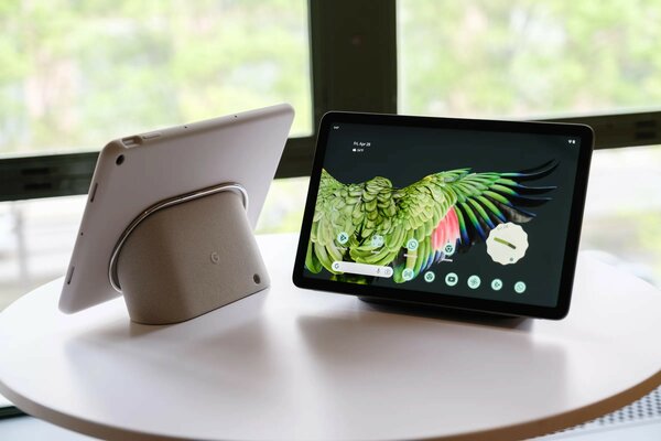 Google представила первый планшет Pixel с «крутой» камерой и зарядкой ...