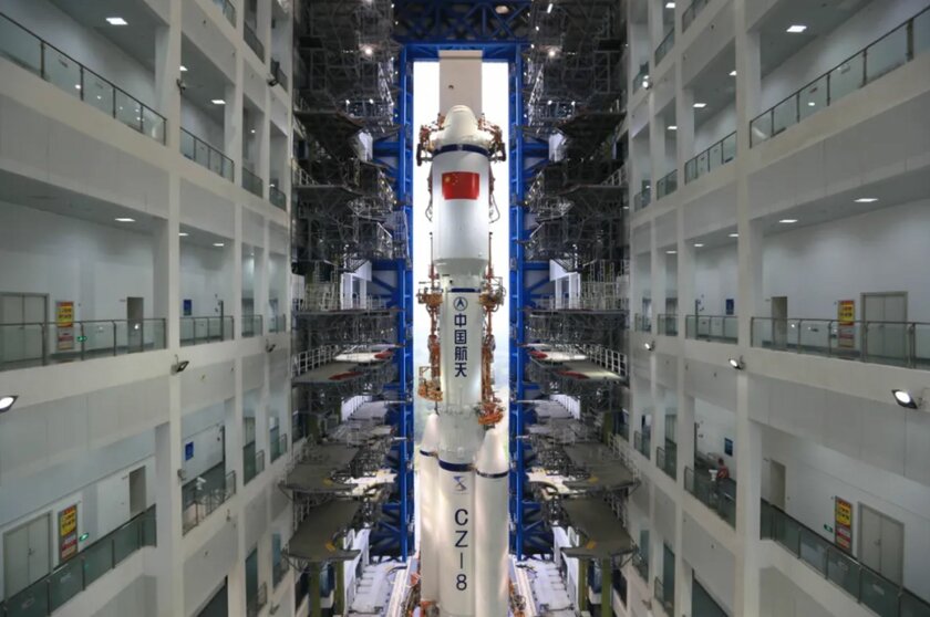 Китай строит мегазавод по производству ракет-носителей: это позволит конкурировать со Starlink