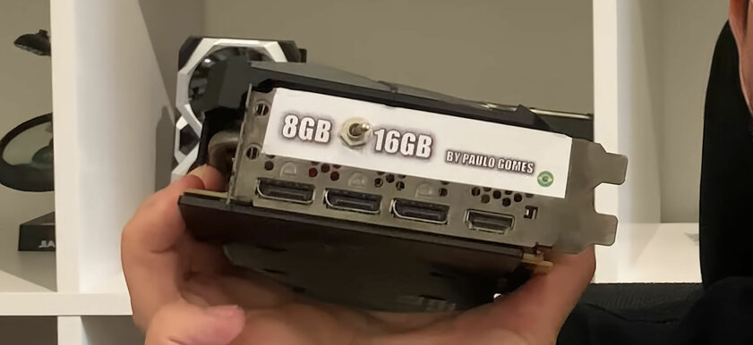 В сети показали видеокарту с физическим переключателем памяти: на выбор 8 ГБ и 16 ГБ