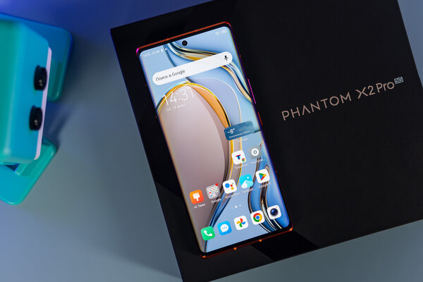 Рейтинг лучших смартфонов до 50 000 рублей: какой купить в декабре 2023 — 5. TECNO Phantom X2 Pro (8/256 ГБ). 2