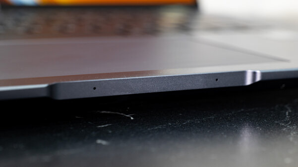 Обзор Huawei MateBook 16s: в одной модели собрали лучшее из всех остальных — Звук, микрофон и веб-камера. 2