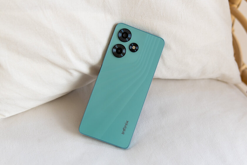 Зачем переплачивать, когда телефон должен просто работать? Обзор Infinix HOT 30 и 30i — Отзыв. 1