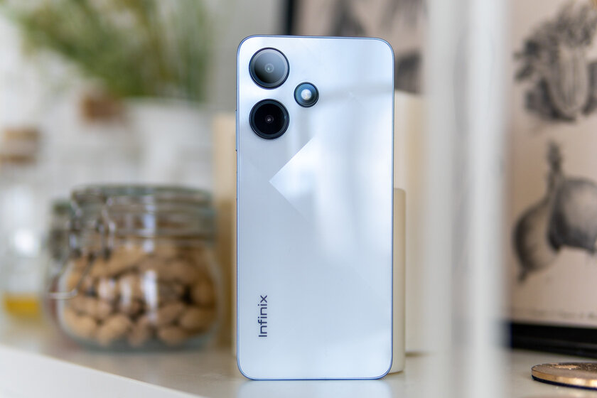Зачем переплачивать, когда телефон должен просто работать? Обзор Infinix HOT 30 и 30i — Отзыв. 2