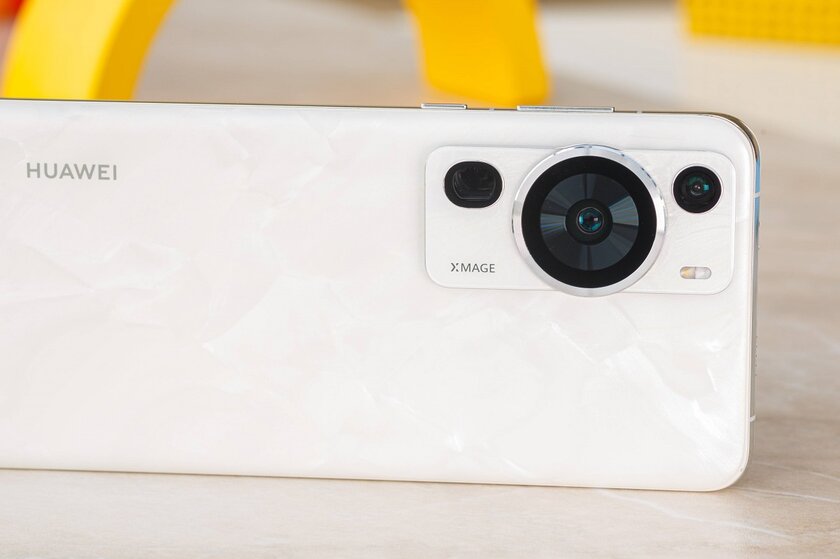 Топ телефонов с хорошей камерой в 2023: любой конкурирует с фотоаппаратами — Huawei P60 Pro — 72 000 рублей. 1