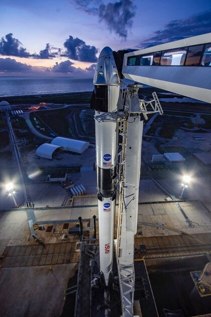 «Покупка» ракеты у России и дружба с NASA: как Илон Маск сделал SpaceX главной космокомпанией — NASA заказывает доставку экипажа на МКС. 1