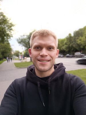 Это VIP-смартфон, другого такого не найти в сегменте до 30 000 рублей. Просто посмотрите — Камера. 16