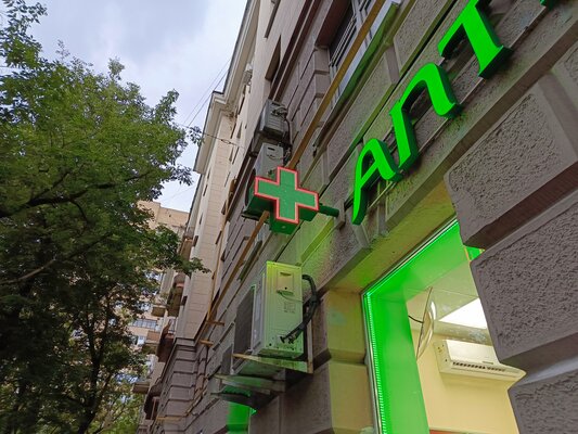 Это VIP-смартфон, другого такого не найти в сегменте до 30 000 рублей. Просто посмотрите — Камера. 2