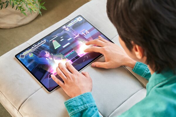 Итоги Galaxy Unpacked 2023: идеальные складные смартфоны, планшеты с защитой от воды и суперумные часы