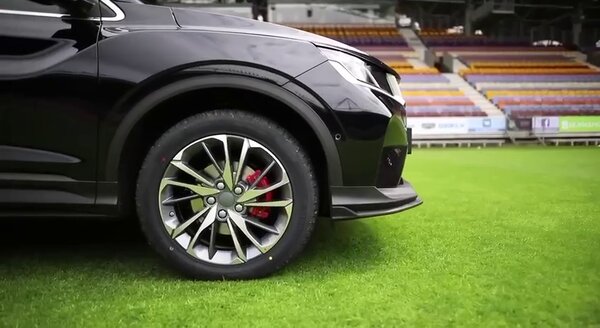 Показан первый белорусский кроссовер BelGee X50: им оказался Geely Coolray