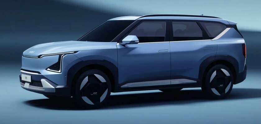 Кузов будущего и роскошный салон: представлен электрический кроссовер Kia EV5