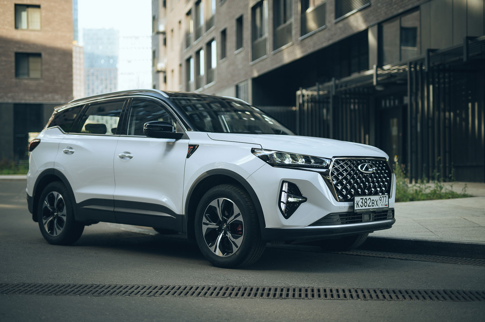 Теперь и с полным приводом! Обзор Chery Tiggo 7 Pro Max AWD